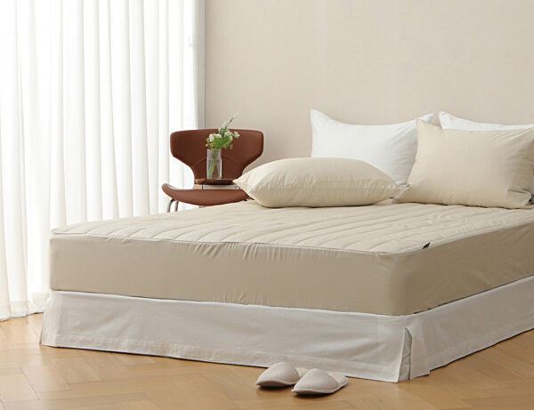 Ga boc chan bong Signature Quilting Cream Beige 1 600x461 1